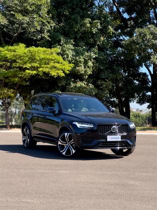 VOLVO XC90 2.0 T8 RECHARGE ULTIMATE DARK AWD GEARTRONIC VOLVO XC90 2.0 T8 RECHARGE ULTIMATE DARK AWD GEARTRONIC